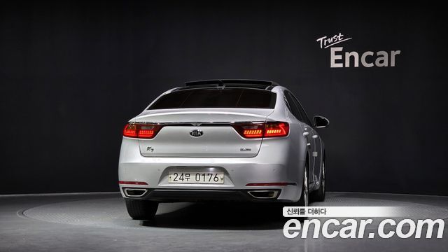 Kia K7 2017 — photo 4