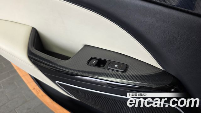 Kia K7 2017 — photo 19