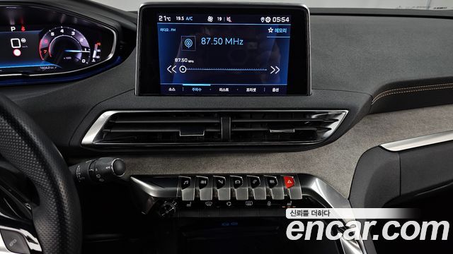 Peugeot 3008 2022 — photo 14