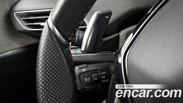 Peugeot 3008 2022 — photo 17