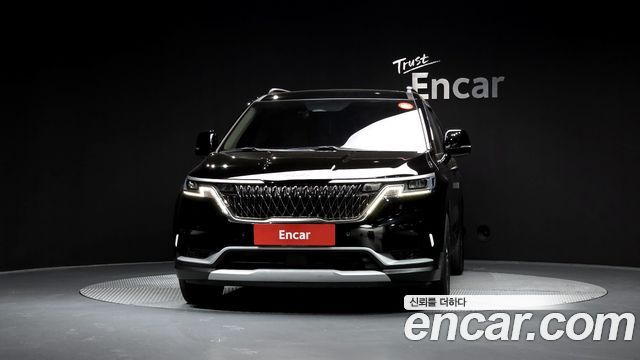 Kia Canival 2022 — photo 3