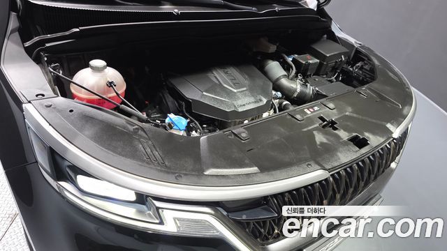 Kia Canival 2022 — photo 6