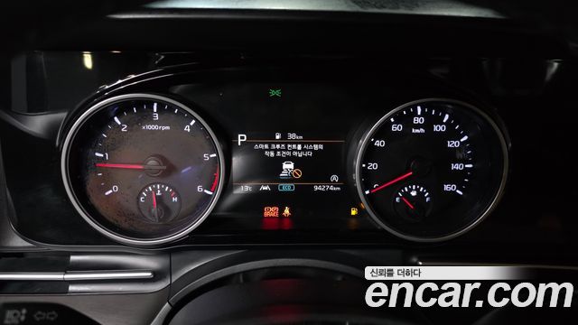 Kia Canival 2022 — photo 8