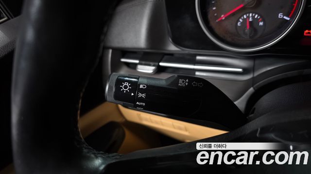Kia Canival 2022 — photo 17