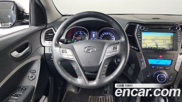 Hyundai Santafe 2015 — photo 13