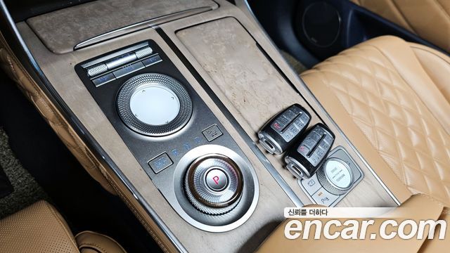 Genesis GV80 2020 — photo 9