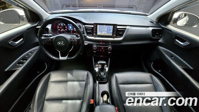 Kia Stonic 2018 — photo 7