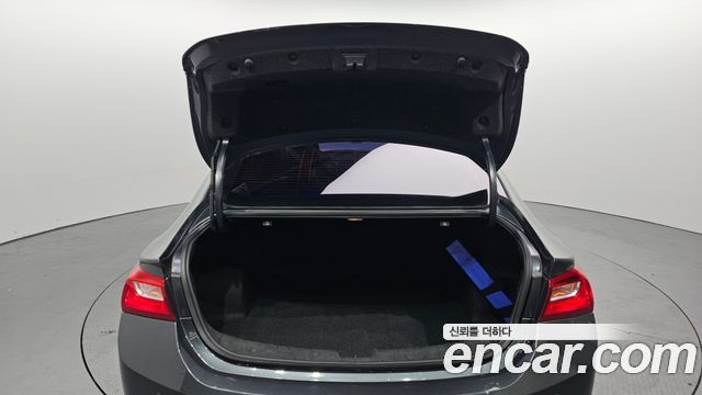 Chevrolet Korea Malibu 2017 — photo 20