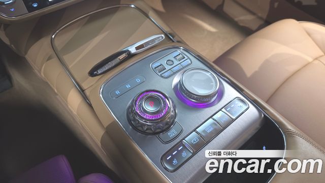Genesis G90 2022 — photo 9