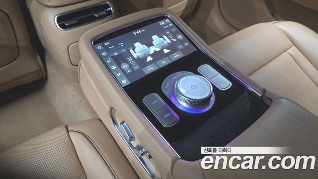 Genesis G90 2022 — photo 19