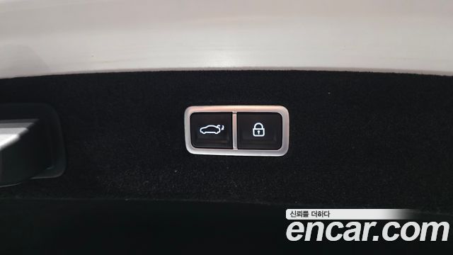 Genesis G90 2022 — photo 20