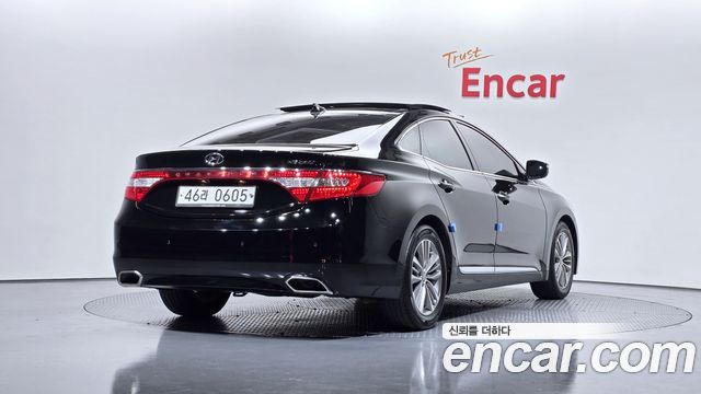 Hyundai Grandeur 2016 — photo 2