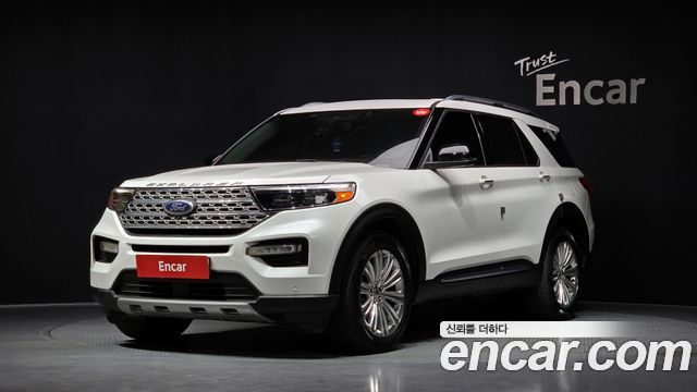 Ford Explorer 2020 — photo 1
