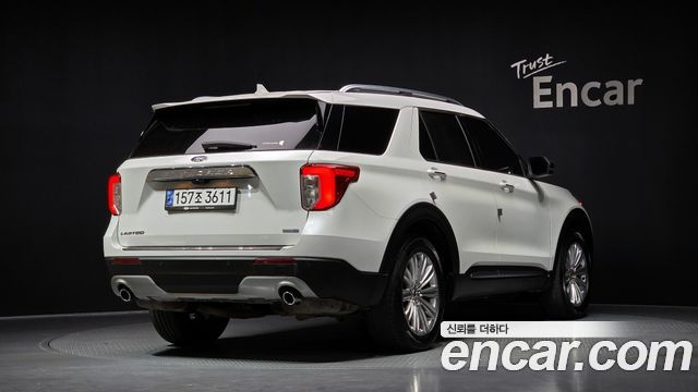 Ford Explorer 2020 — photo 2