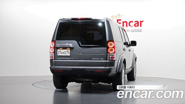 Land Rover Discovery 2013 — photo 4