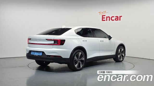 Polestar Polestar 2 2023 — photo 2