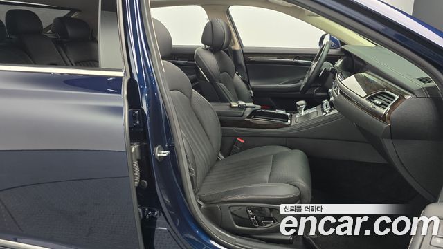 Genesis G90 2020 — photo 10