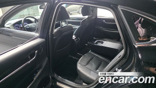 Hyundai Grandeur 2018 — photo 11
