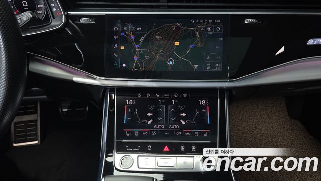 Audi Q7 2022 — photo 14