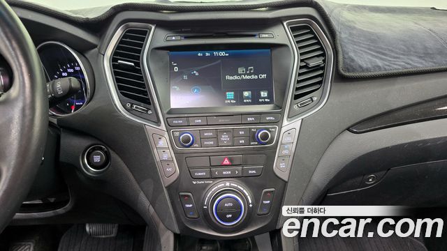 Hyundai Santafe 2015 — photo 16