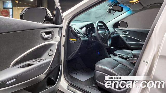 Hyundai Santafe 2015 — photo 11