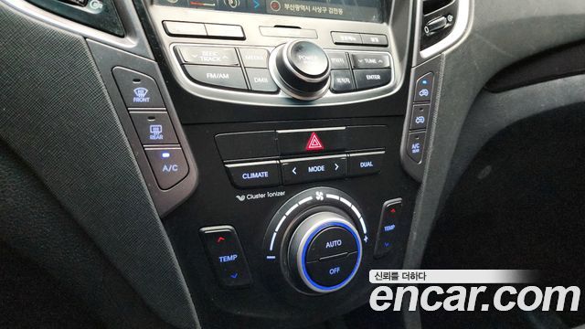 Hyundai Santafe 2015 — photo 16