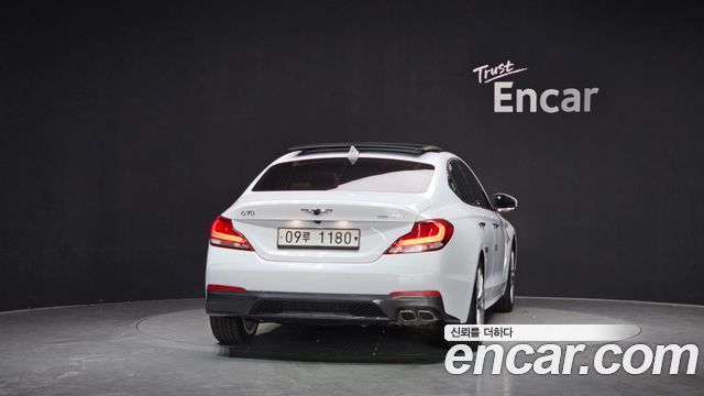 Genesis G70 2019 — photo 4