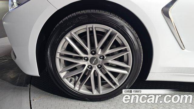 Genesis G70 2019 — photo 5