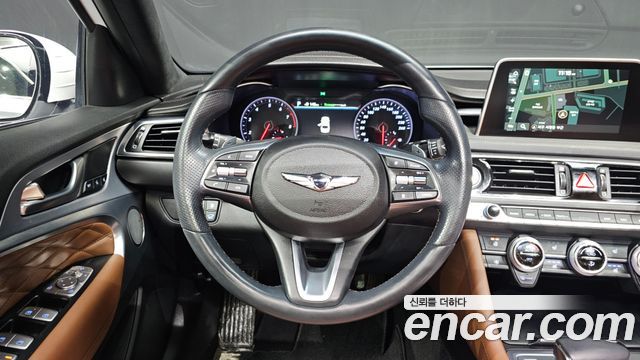 Genesis G70 2019 — photo 14