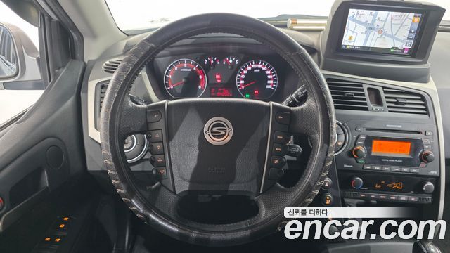 KG Mobility KORANDO 2012 — photo 14
