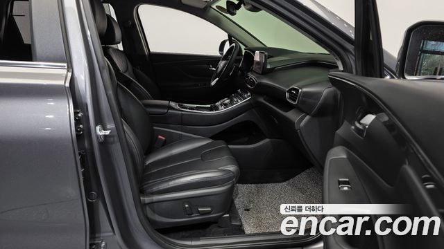 Hyundai Santafe 2021 — photo 11