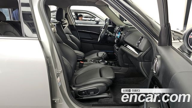 Mini Countryman 2023 — photo 11