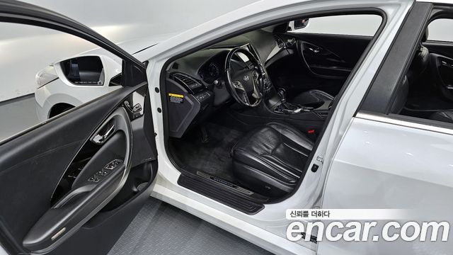 Hyundai Grandeur 2014 — photo 11