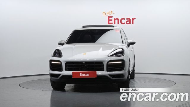 Porsche Cayenne 2021 — photo 3