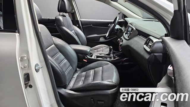 Kia Sorento 2016 — photo 11