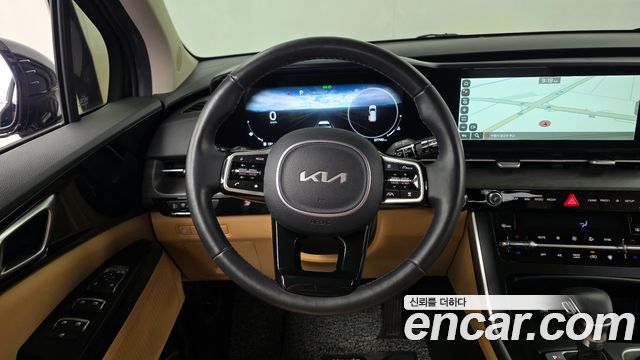 Kia Canival 2023 — photo 13