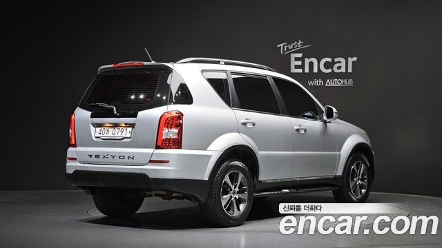 KG Mobility Rexton 2016 — photo 2