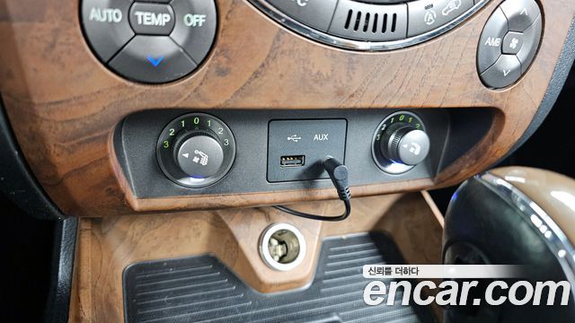 KG Mobility Rexton 2016 — photo 18