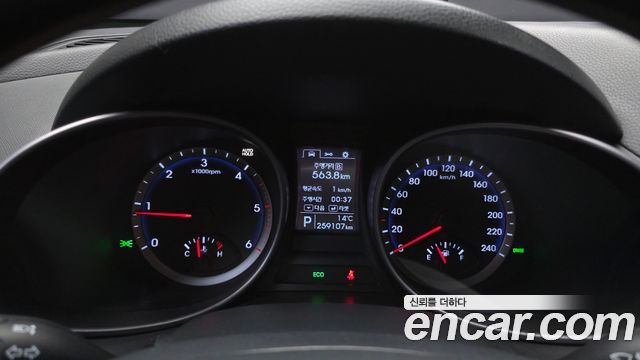 Hyundai Santafe 2014 — photo 8