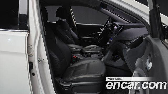 Hyundai Santafe 2014 — photo 11