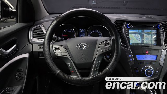 Hyundai Santafe 2014 — photo 13