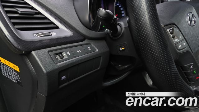 Hyundai Santafe 2014 — photo 18