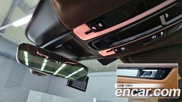 Porsche Cayenne 2023 — photo 14