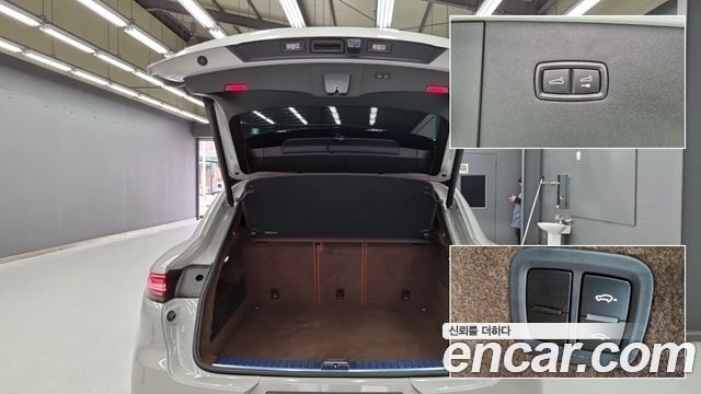 Porsche Cayenne 2023 — photo 16