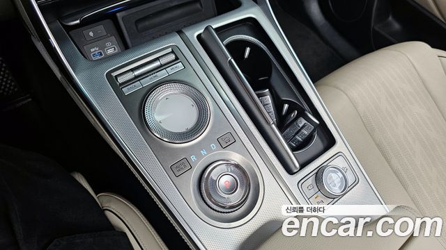 Genesis GV80 2021 — photo 9