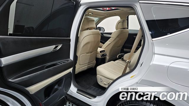 Genesis GV80 2021 — photo 11