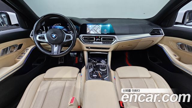BMW 3-Series 2022 — photo 10