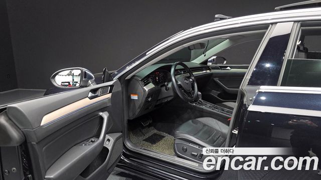 Volkswagen Arteon 2019 — photo 10