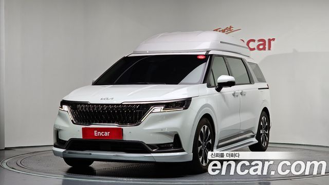 Kia Canival 2022 — photo 1