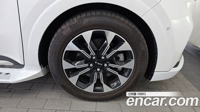 Kia Canival 2022 — photo 5